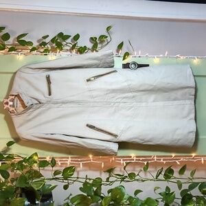 Women's Sak's Fifth Avenue Vintage Long Cream Leather Snap Closure Trench S